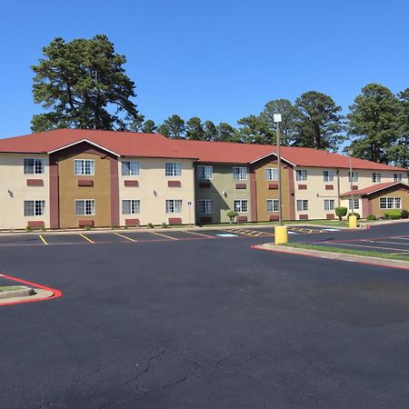 Hometown Inn & Suites Longview Exterior photo